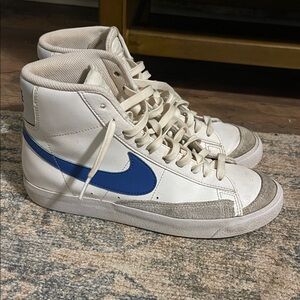 Nike dunks size 7youth